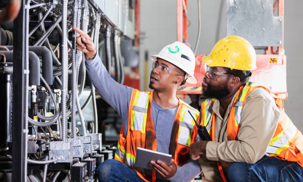 Best Emergency Electrician Near Me  in Leipsic, OH